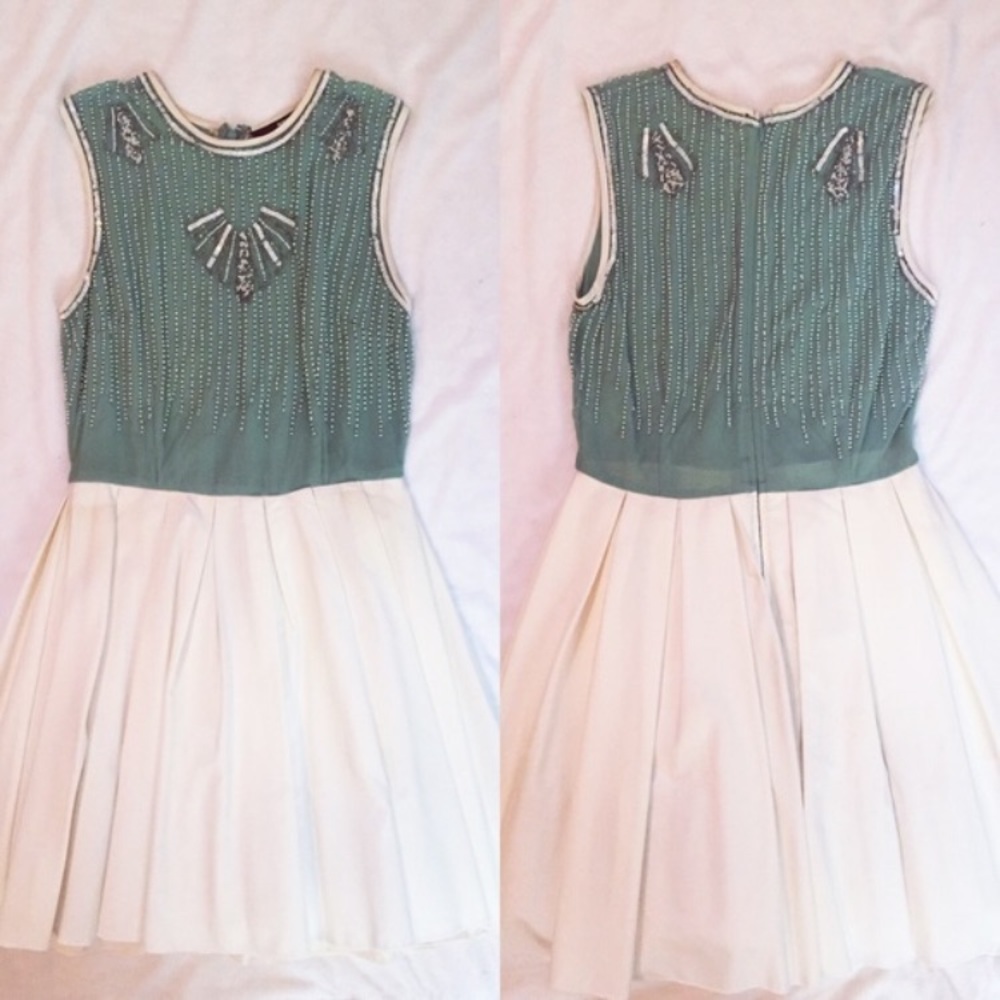 LF green and white dress. Size S